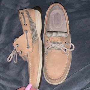 Sperry topsider